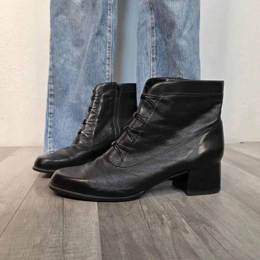 Vintage 90s Black Leather Ankle Boots Block Heel Women’s 10 Dark Academia Goth
